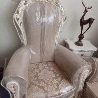 2دست مبلمان+ست ناهارخوری+میزهاشون+تخت سنتی|مبلمان خانگی و میز عسلی|اصفهان, جاوان|دیوار