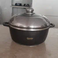 ۳ قابلمه و ۱ تابه فقط فقط ۱و ۲۰۰