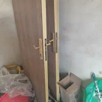 دو عدد درِ فیبری|لوازم سرویس بهداشتی|زرند, |دیوار