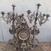 ساعت و شمعدان تزیینی