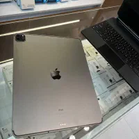 iPadPro|تبلت|تهران, درختی|دیوار