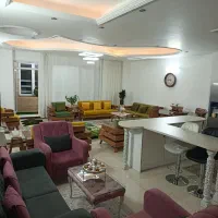 140متر/دونبش/دو سالن/مستر/مطبخ