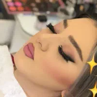 میکاپ آرایش