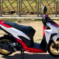 کلیک سفید آلبالویی 150cc
