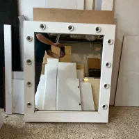 آینه چراغ دار