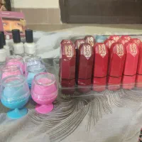 مقداری لوازم آرایشی بهداشتی|حراج|ساوه, |دیوار