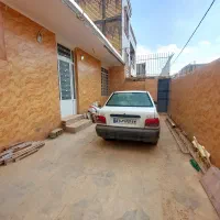 فروش-منزل-160-متری-سر-دو-نبش-با-مغازه-کرونی