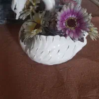 گلدان وگل مصنوعی