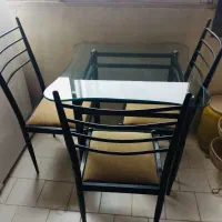 میز و صندلی