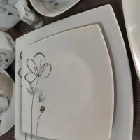 سرویس چینی ۱۸نفره مناسب عروس