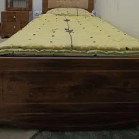 تخت تک نفره