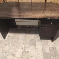 میز و صندلی چرخان