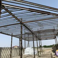 جوشکاری اسکلت فلزی و اجرایه سقف تیرچه کرومیت