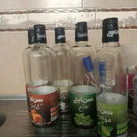 بطری شیشه ای آب