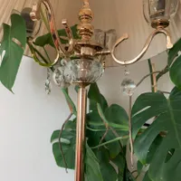 آباژور ایستاده کنار سالنی چراغ خواب استیل طلایی|چراغ خواب و آباژور|تهران, حکیمیه|دیوار