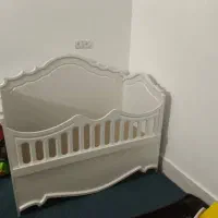 تخت کنار مادر وکیوم نو نو