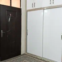 سه-طبقه-به-همراه-مغازه