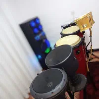 تومبا سن کارلوس به همراه بینگو وبنگو|درام و پرکاشن|چالوس, |دیوار