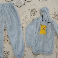 لباس گرم|لباس|ایلام, |دیوار