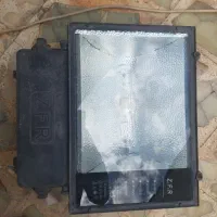 پرژاکتور ۴۰۰ وات با ترانس و استارتر و لامپ سالم