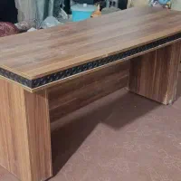 میز مدیریتی در حد نو
