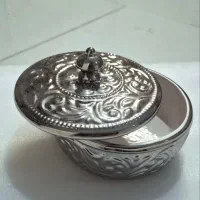 حراجی شکلاتخوری طلایی و نقره ای|حراج|قم, آزادگان|دیوار