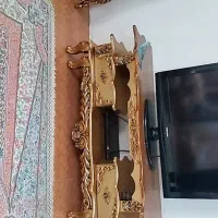 میز تلویزیون سلطنتی طلایی