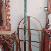 چوب لباسی با کف سنگی