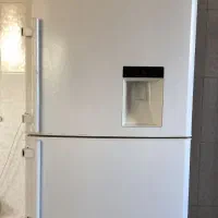 یخچال فریزر Grandسالم و تمیز