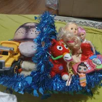 یک سبد پر اسباب بازی با سبد|اسباببازی|رشت, یخسازی|دیوار