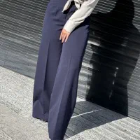 نیازمند یک فیلم بردار و مدل خانم