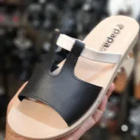 دمپایی و صندل پانو