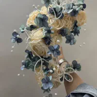 دسته‌گل عروس با سازه اروپایی|گل و گیاه طبیعی|تهران, امانیه|دیوار