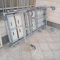 تخت بیمارسانی همراه با تشک