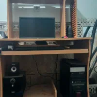 میز کامپیوتر