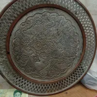 سینی مسی قلم زنی درحدنو|کلکسیون اشیاء عتیقه|اصفهان, سرشبادران|دیوار