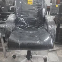 صندلی کارمندی ،مدیریتی|صندلی و نیمکت|قم, شاه ابراهیم|دیوار