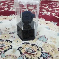 گل مصنوعی به رنگ خاص سرمهای