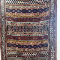 گالری مبل سنتی سفارشی و گلیم  دست بافت سیرجان