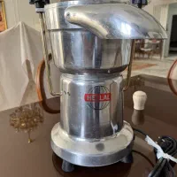 دستگاه ابمیوه گیری صنعتی در حد نو