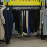 فروشنده پوشاک