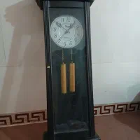 ساعت دیواری چوبی