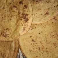 نون تنوری خونگی تخمه زده و ساده فقط برا مغازه دارا|خوردنی و آشامیدنی|رفسنجان, |دیوار