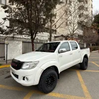 تویوتا هایلوکس ۲۰۰۸ بلند