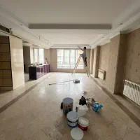 ۱۱۰ متر / سالن پرده خور / چهارباغ / سند شخصی