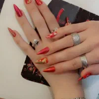 کاشت و ترمیم تخصصی ناخن در خ شانزدهم شهرک نفت.