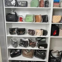 قفسه کیف|کتابخانه، شلف، قفسه‌های دیواری|اسلام‌شهر, شهرک انبیا|دیوار