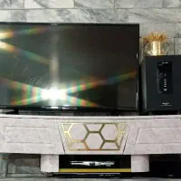 میز تلویزیون در حد نو