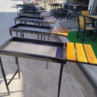 منقل زغالی ایستاده