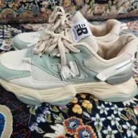 کتونی سایز ۴۰